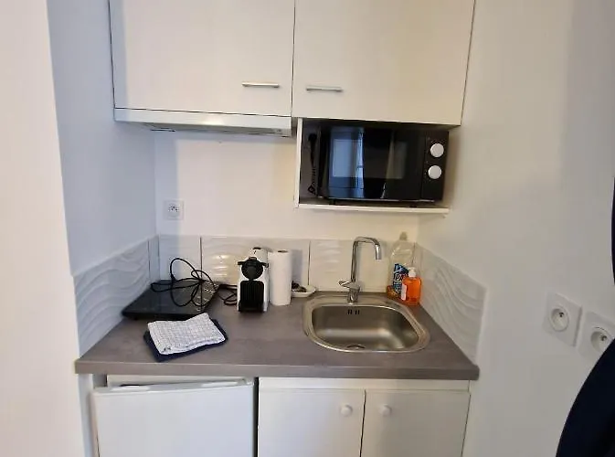 Le Galet Idealement Situe En Centre *