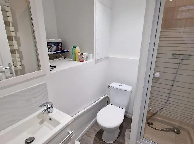 Le Galet Idealement Situe En Centre Дьепп